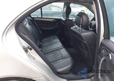 2005 Mercedes-Benz C 55 Amg z USA, uszkodzony, nr VIN WDBRF76J95F591317